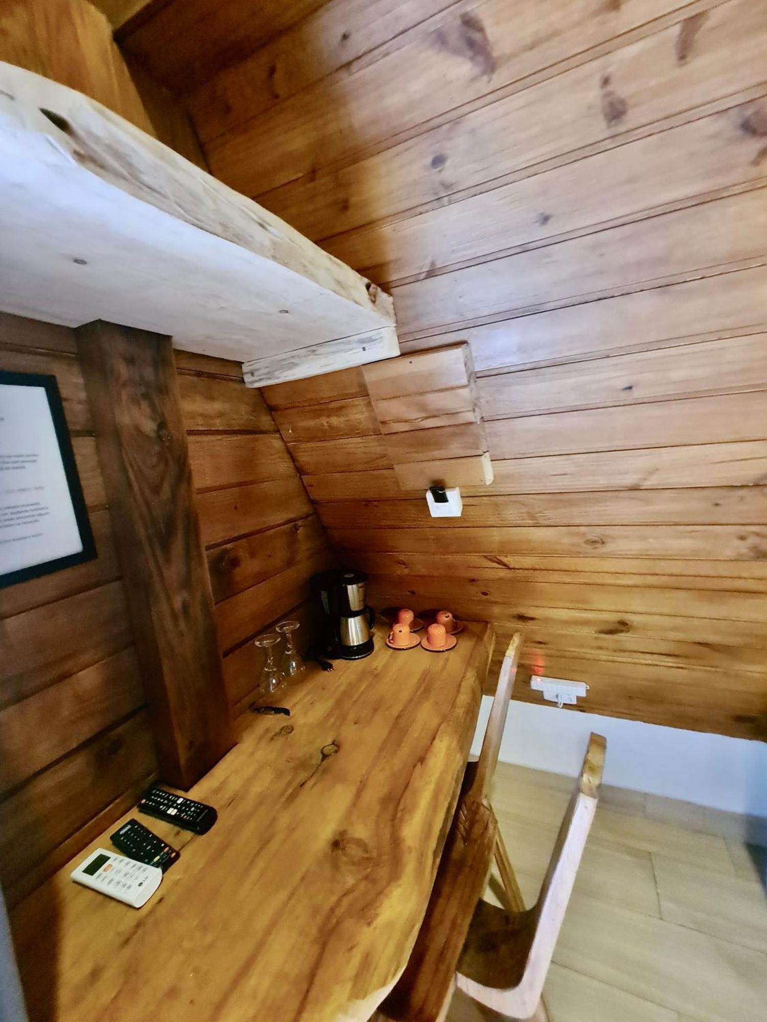 Villa Vintage Campos - Piscina E Opcoes De Suites Com Hidromassagem Кампус-ду-Жордау Экстерьер фото