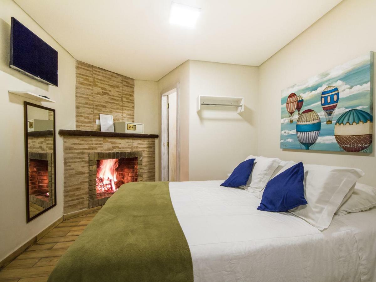 Villa Vintage Campos - Piscina E Opcoes De Suites Com Hidromassagem Кампус-ду-Жордау Экстерьер фото