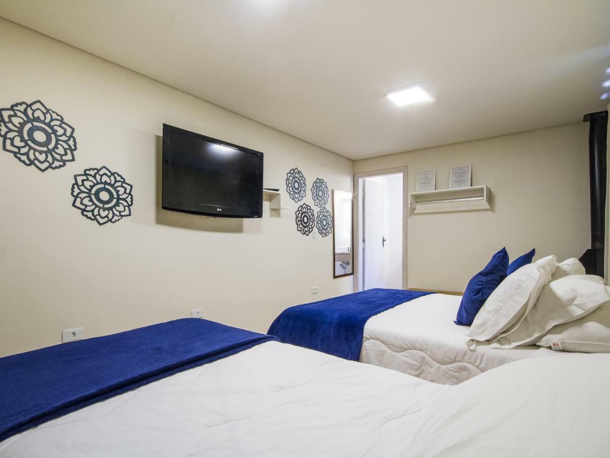 Villa Vintage Campos - Piscina E Opcoes De Suites Com Hidromassagem Кампус-ду-Жордау Экстерьер фото